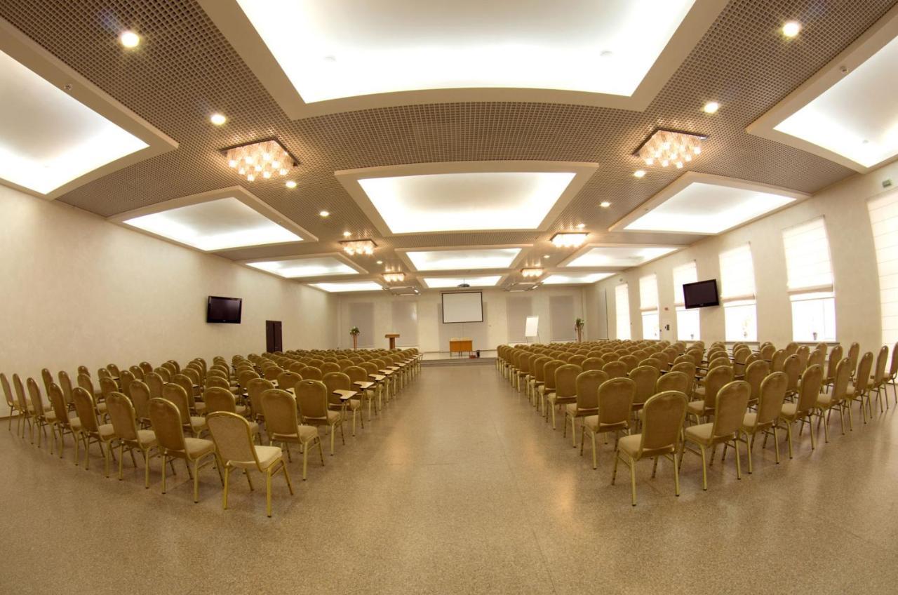 Conference Hall Irpin' Otel Dış mekan fotoğraf